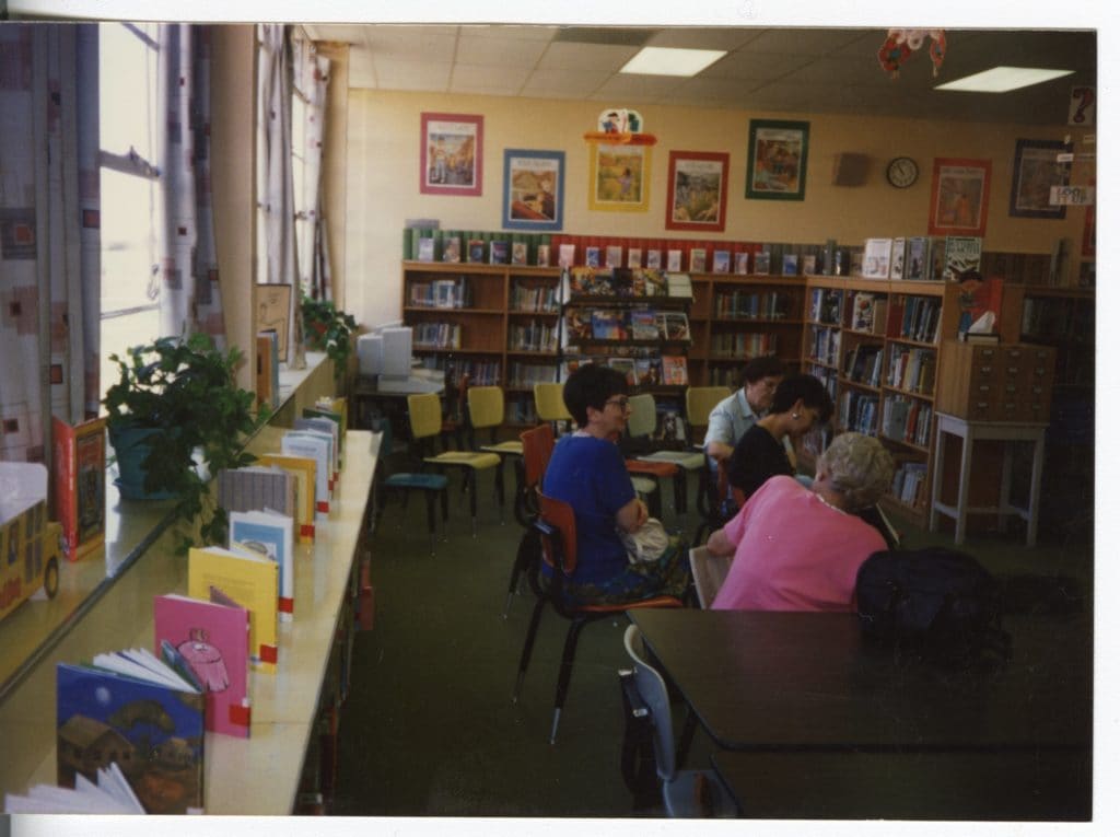 Roll Library, 1995