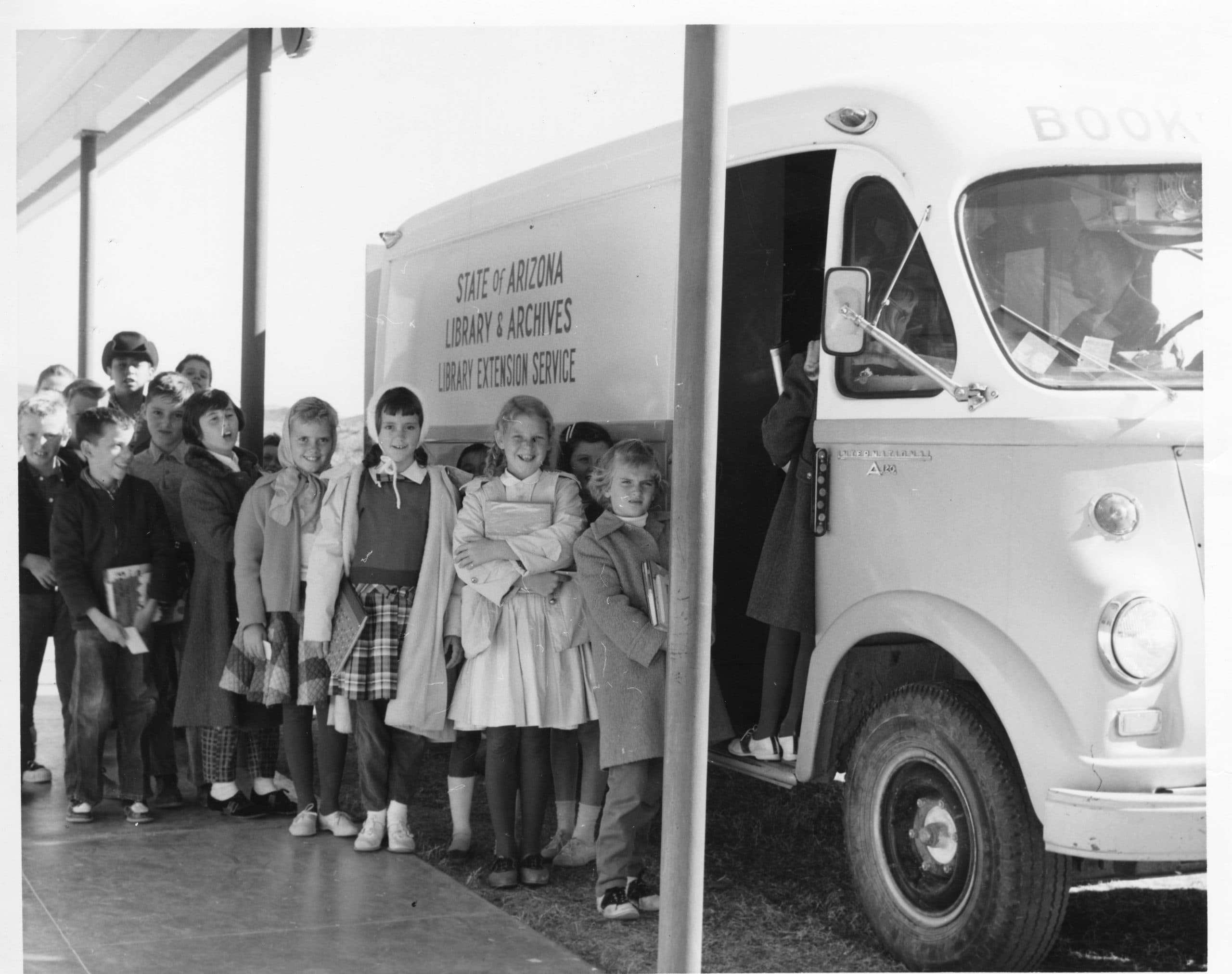 branches_bookmobile_1960_img20200506_16101633