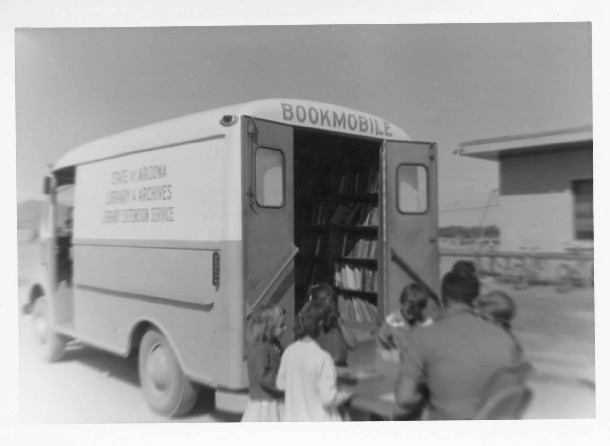 branches_bookmobile_img20200506_16010805